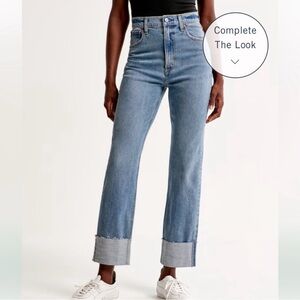 Abercrombie and Fitch Ultra High Rise Ankle Straight Curve Love